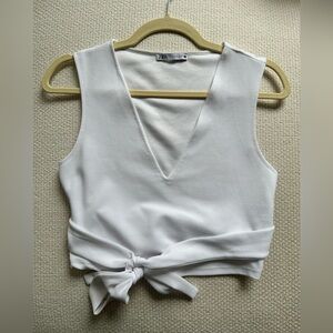 Zara White Cropped Tied Top